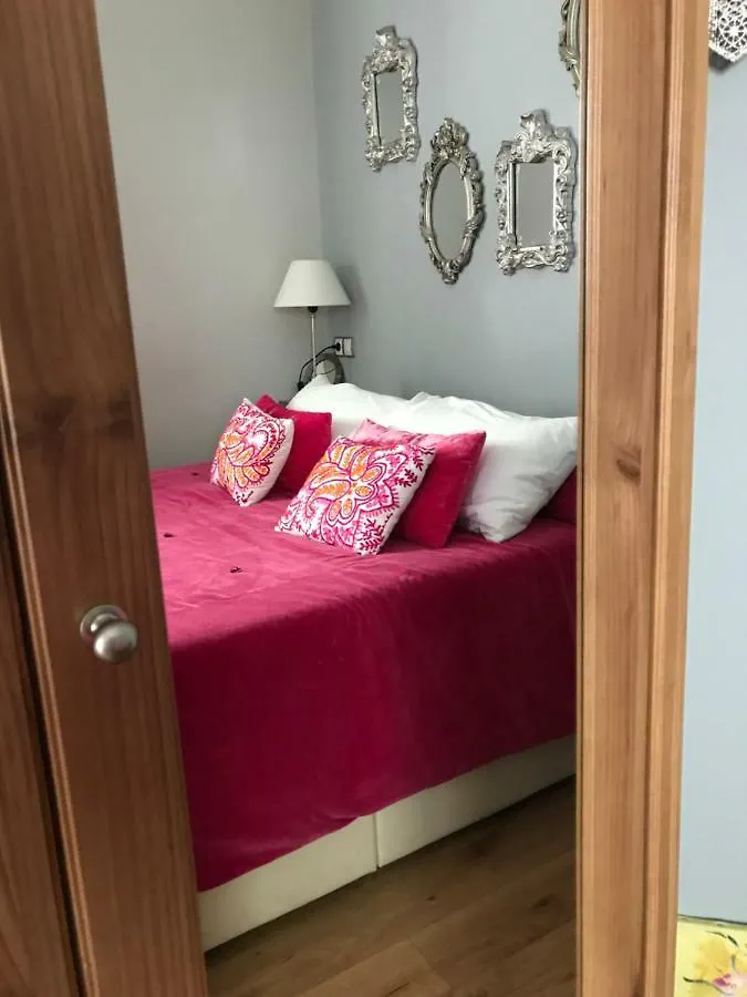 Pink Apartment Seville 0*,  Spain