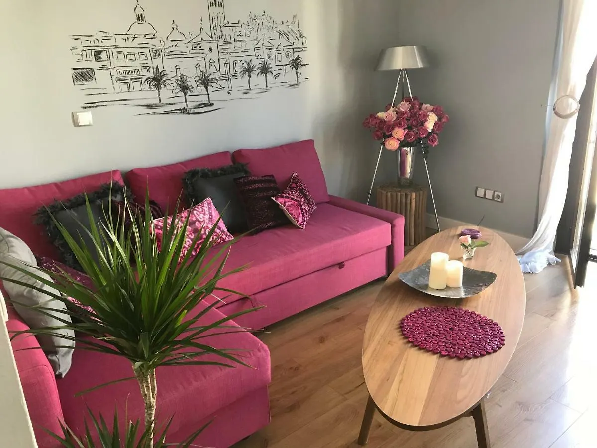 Pink Apartment Sevilla 0*,